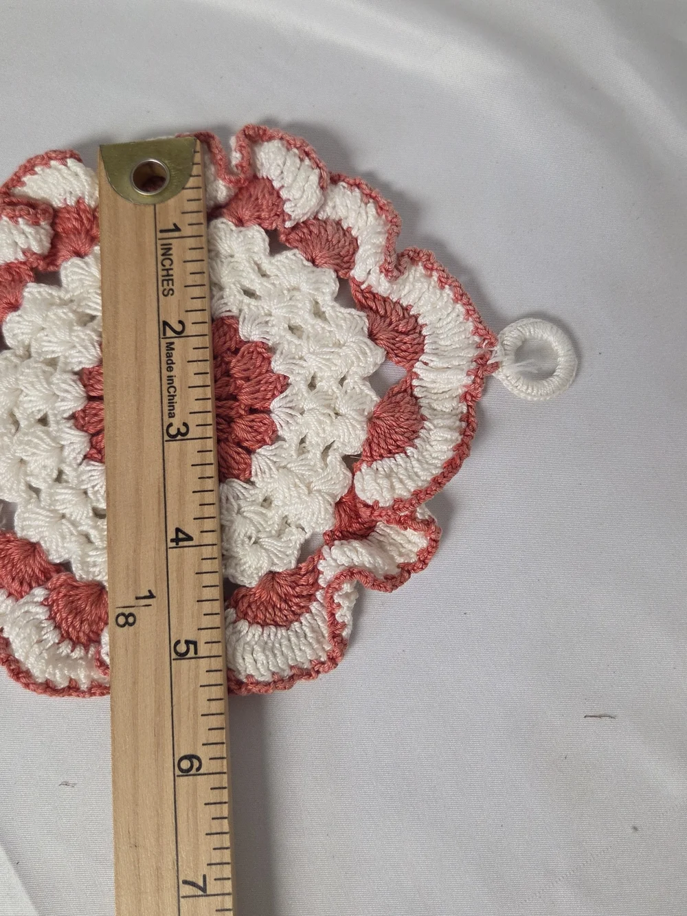 Beautiful Collectible Handmade Crocheted Potholder Red Cream 5